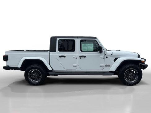 Used 2020 Jeep Gladiator Overland image 6