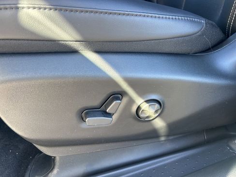 New 2026 Chrysler Voyager LX image 11