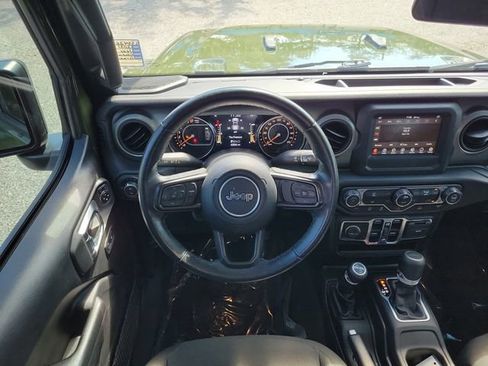 Used 2021 Jeep Gladiator Sport image 24