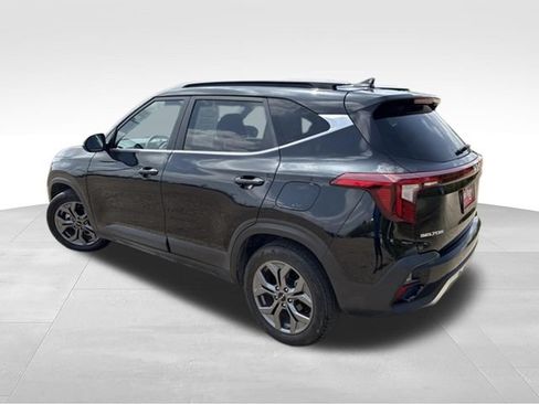 Used 2024 Kia Seltos S FWD image 5