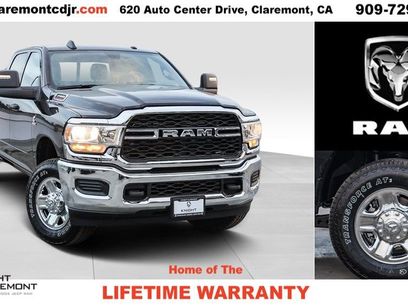 New 2024 RAM 2500 Tradesman w/ Chrome Appearance Group