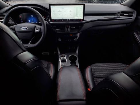 Used 2023 Ford Escape ST-Line w/ Tech Pack #1 image 8