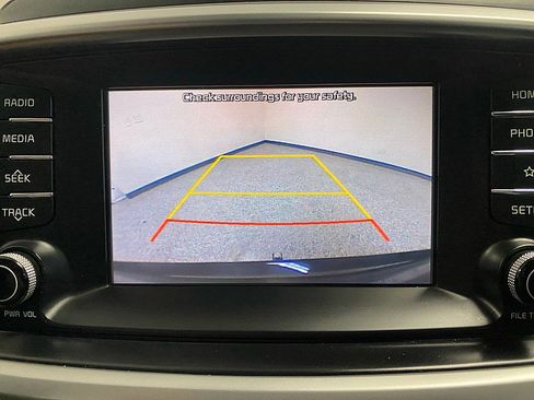 Used 2019 Kia Sorento EX image 32