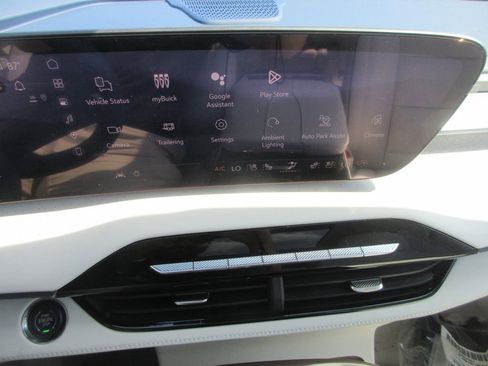 New 2026 Buick Enclave Avenir w/ Super Cruise Package image 19