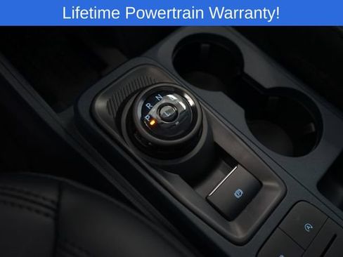 New 2025 Ford Maverick Lariat w/ Black Appearance Package image 25