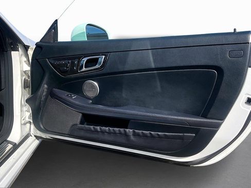 Used 2014 Mercedes-Benz SLK 350 image 13