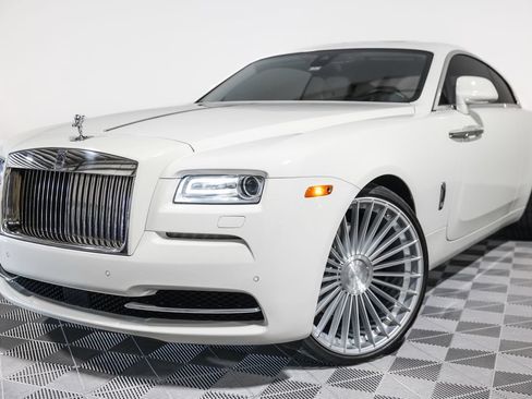 Used 2014 Rolls-Royce Wraith RWD image 1