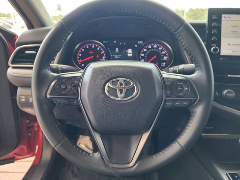 Used 2021 Toyota Camry XSE image 18