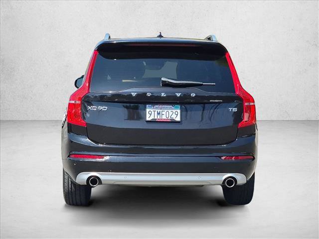 Used 2018 Volvo XC90 T5 Momentum w/ Convenience Package FWD image 7