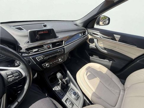Used 2017 BMW X1 xDrive28i AWD/4WD image 18