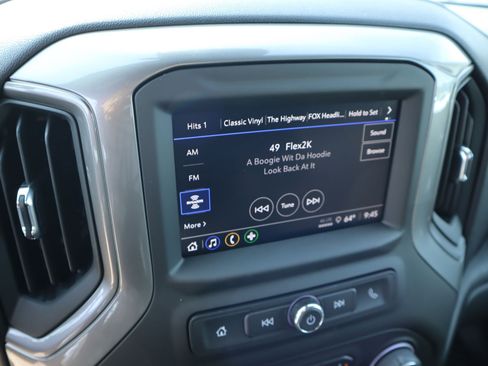 New 2026 Chevrolet Silverado 2500 Custom w/ Custom Value Package AWD/4WD image 7