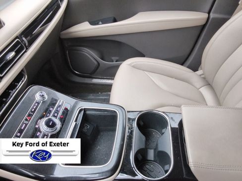 Used 2023 Lincoln Nautilus AWD w/ Premium Package image 34