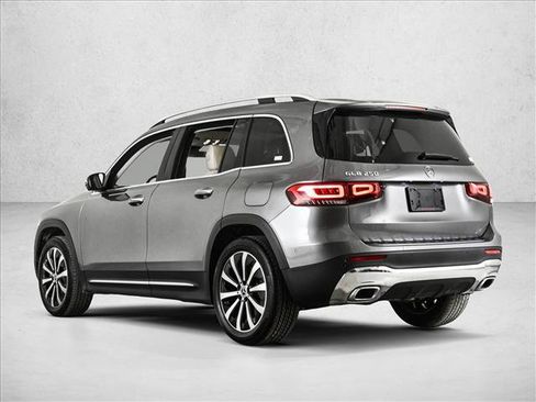 Certified 2022 Mercedes-Benz GLB 250 image 8