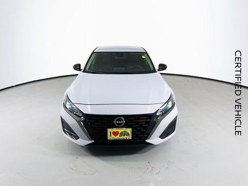 Certified 2023 Nissan Altima 2.5 SR FWD image 4