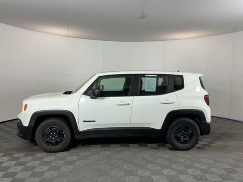 Used 2018 Jeep Renegade Sport w/ Power & Air Group FWD image 8