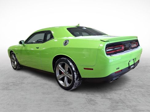 Used 2015 Dodge Challenger R/T w/ Quick Order Package 28B R/T image 4
