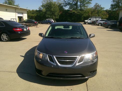Used 2010 Saab 9-3 2.0T image 2