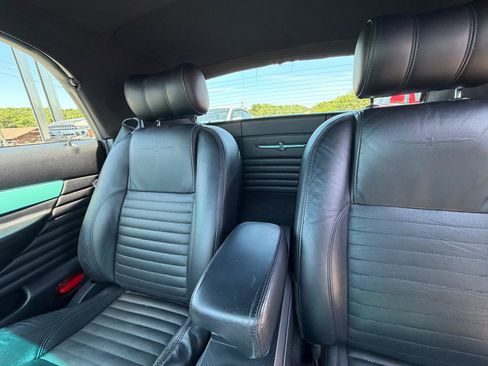 Used 2003 Ford Thunderbird RWD image 15