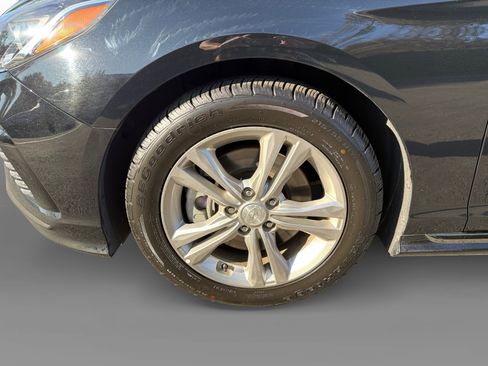 Used 2019 Hyundai Sonata Sport w/ Tech Package 03 image 9