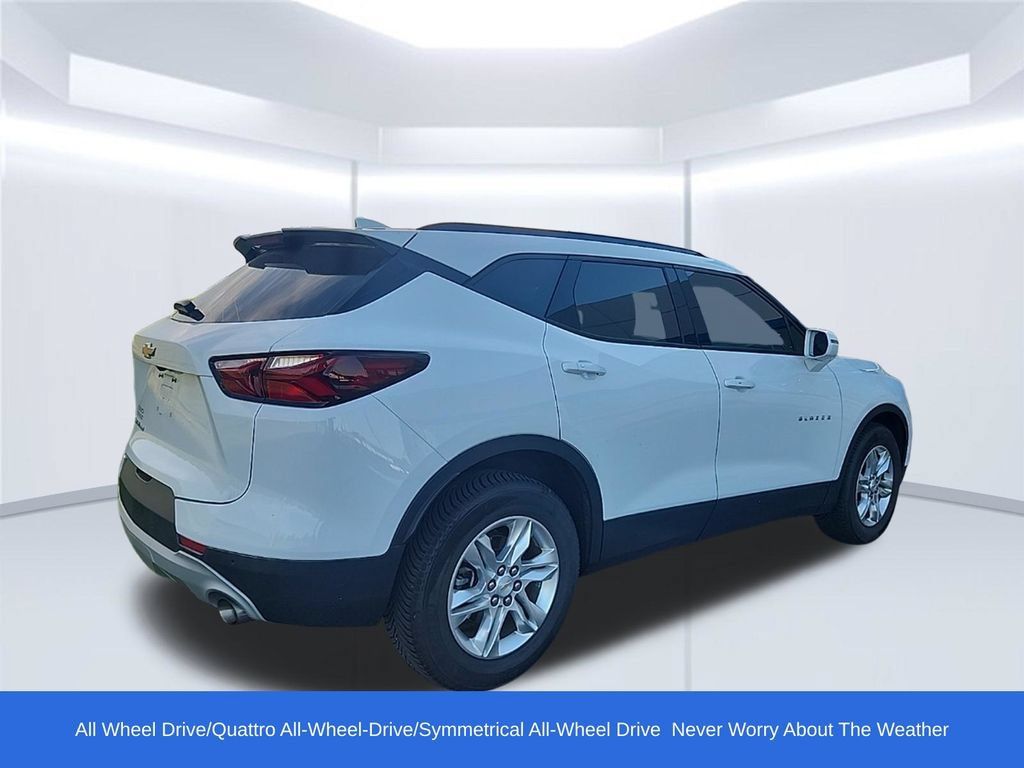 Used 2020 Chevrolet Blazer LT AWD/4WD image 3