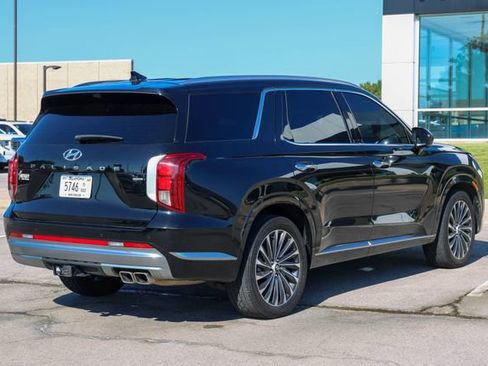 Used 2024 Hyundai Palisade Calligraphy AWD/4WD image 3