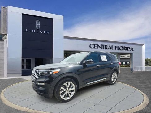 Used 2021 Ford Explorer Platinum w/ Equipment Group 601A AWD/4WD image 9