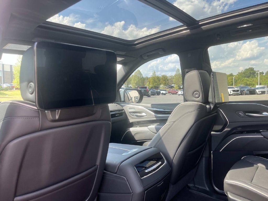 Certified 2024 Cadillac Escalade Sport w/ Touring Package AWD/4WD image 21