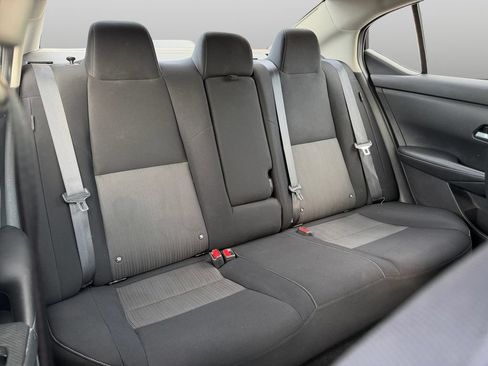 Used 2021 Nissan Sentra SV FWD image 22
