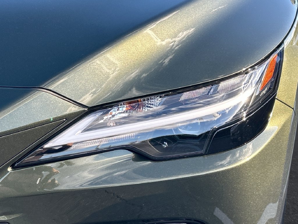 New 2026 Lexus RX 350 FWD image 5