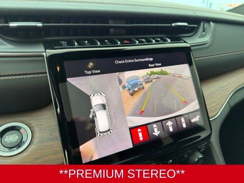 Used 2023 Jeep Grand Cherokee L Summit w/ Luxury Tech Group V AWD/4WD image 19