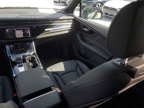 Certified 2025 Audi Q7 3.0T Premium Plus w/ Premium Plus Package image 26
