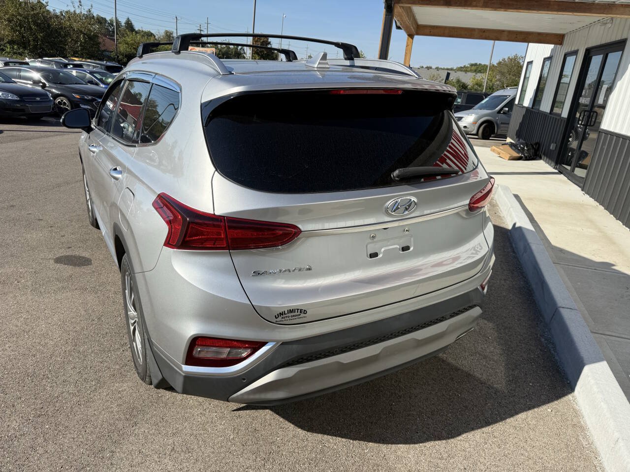Used 2020 Hyundai Santa Fe SEL w/ Convenience + Premium Package FWD image 10