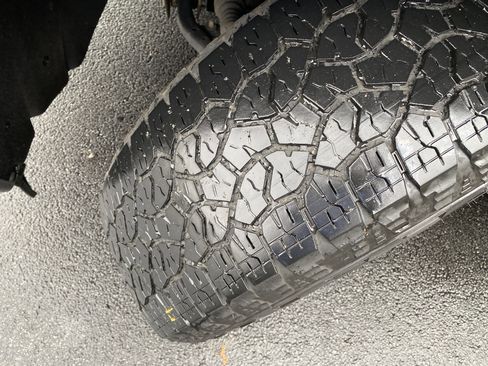 Used 2024 Chevrolet Silverado 1500 Custom image 12