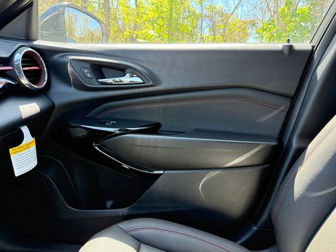 New 2026 Chevrolet Trax RS FWD image 70