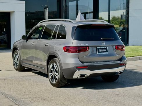 Used 2026 Mercedes-Benz GLB 250 image 10