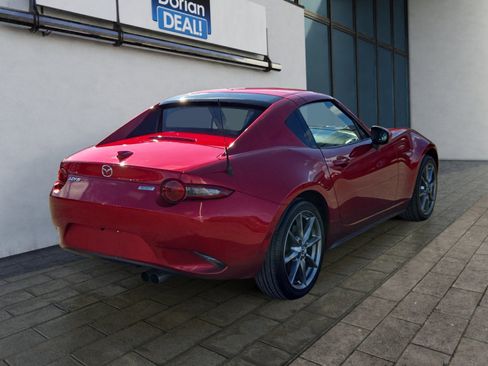 Used 2017 MAZDA MX-5 Miata RF Grand Touring image 3
