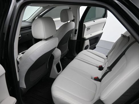 Used 2023 Hyundai Ioniq 5 Limited image 10