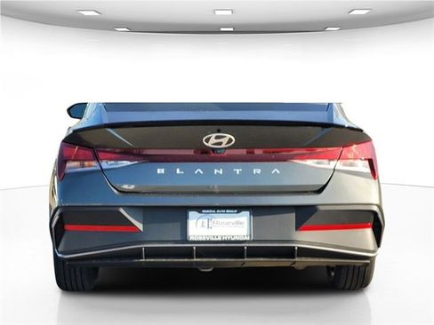 New 2026 Hyundai Elantra Sport FWD image 12