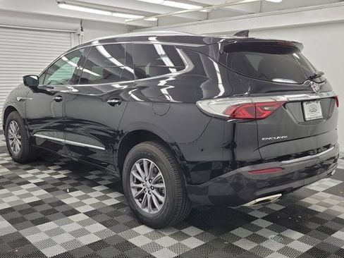Used 2023 Buick Enclave Essence FWD image 4