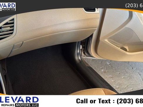 Used 2013 Hyundai Elantra GLS w/ Preferred Pkg FWD image 13