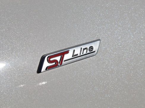 Used 2025 Ford Escape ST-Line w/ Tech Pack #1 image 26