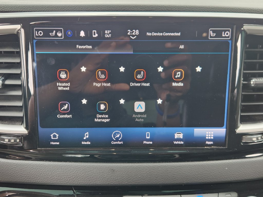 Used 2022 Chrysler Pacifica Touring-L FWD image 12