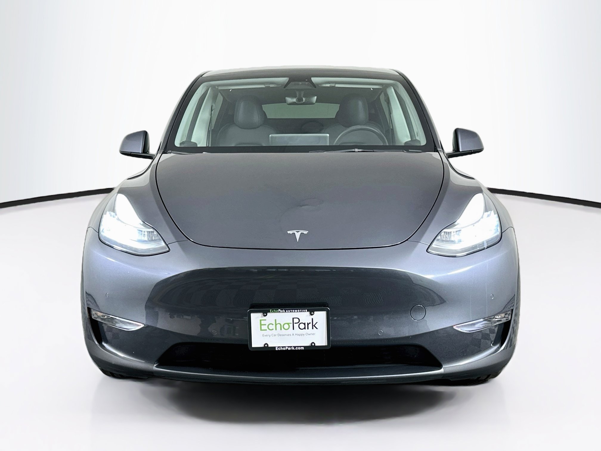 Used 2022 Tesla Model Y Long Range AWD/4WD image 2