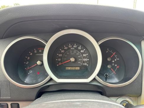 Used 2007 Toyota 4Runner SR5 AWD/4WD image 20