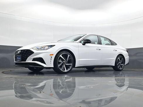 Used 2023 Hyundai Sonata SEL Plus image 21