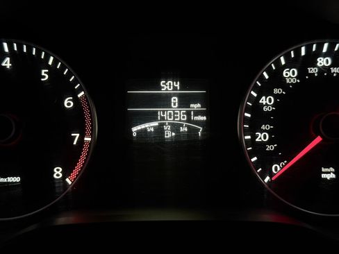 Used 2014 Volkswagen Jetta SE FWD image 36