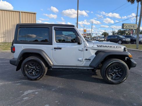 Used 2023 Jeep Wrangler Sport image 2