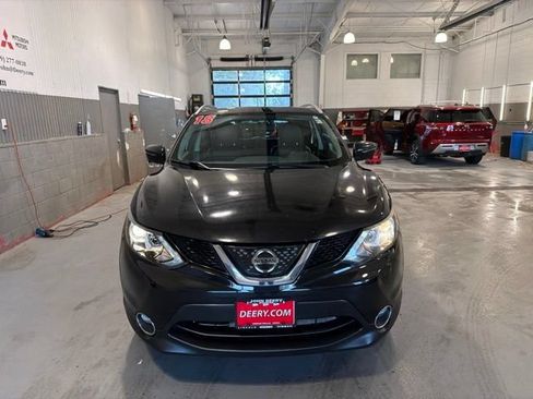 Used 2018 Nissan Rogue Sport SL AWD/4WD image 9