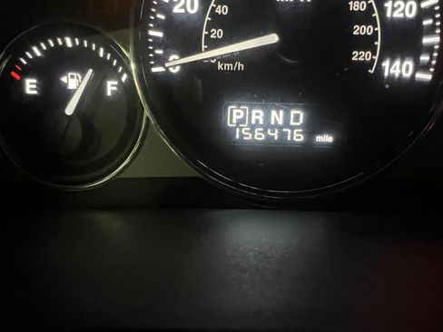 Used 2008 Jeep Commander Overland AWD/4WD image 9