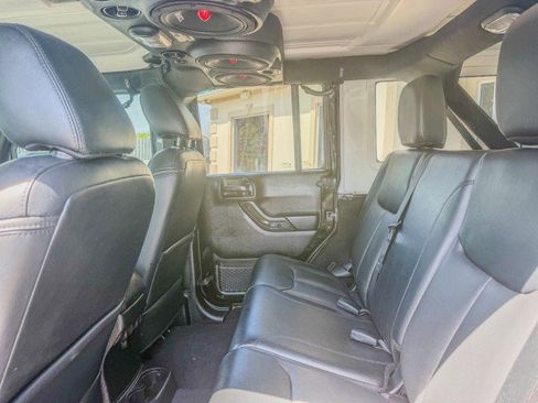 Used 2017 Jeep Wrangler 75th Anniversary image 6